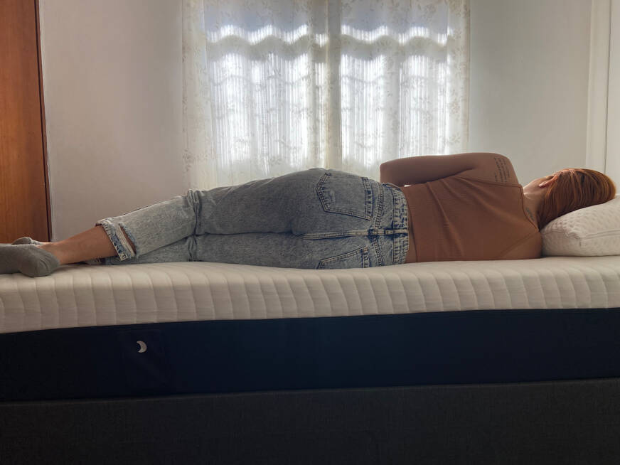 luuna dormir de lado